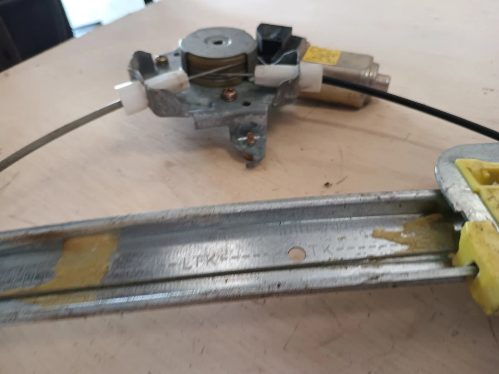 2006 NISSAN ALTIMA LH REAR DOOR WINDOW MOTORREGULATOR - Image 6