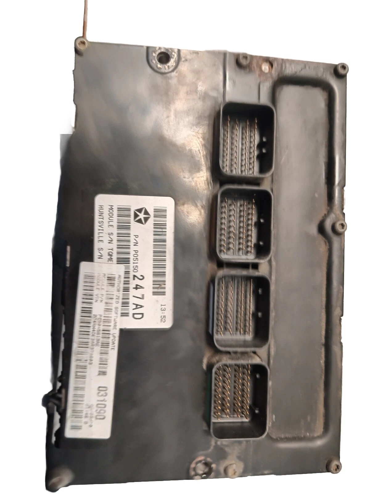 2010 CHRYSLER TOWN AND COUNTRY 3.8 P/N P05150 ECU