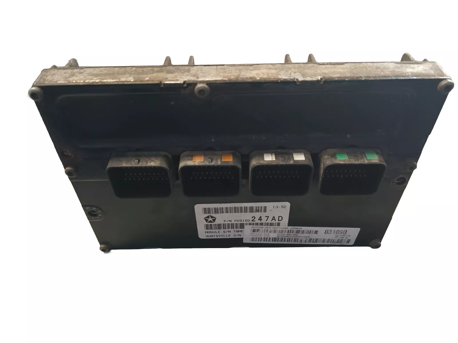 2010 CHRYSLER TOWN AND COUNTRY 3.8 P/N P05150 ECU - Image 5