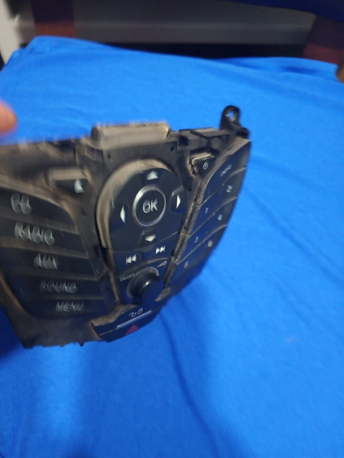 2012 FORD FOCUS 4 DOOR RADIO SELECTOR - Image 5
