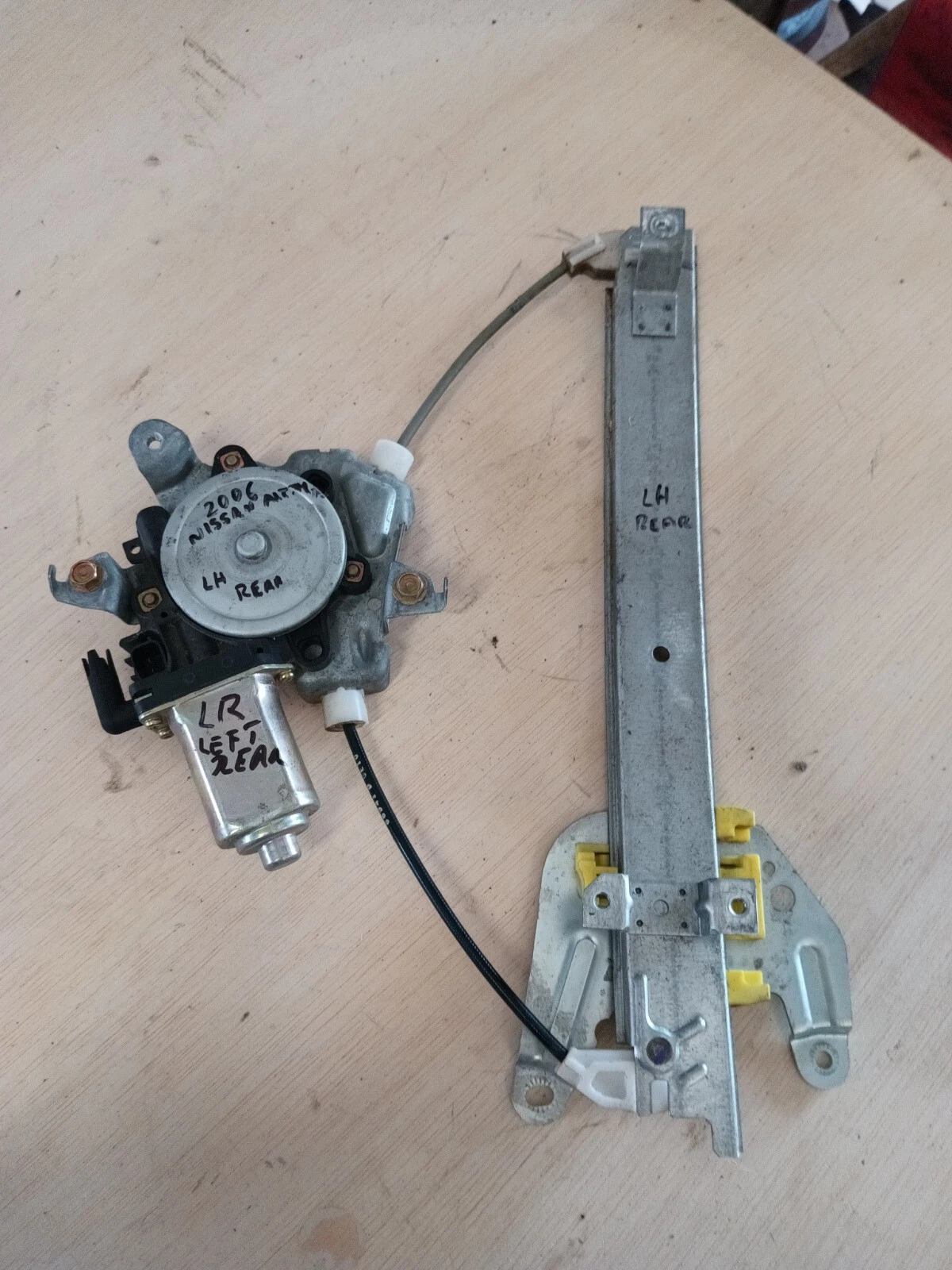 2006 NISSAN ALTIMA LH REAR DOOR WINDOW MOTORREGULATOR