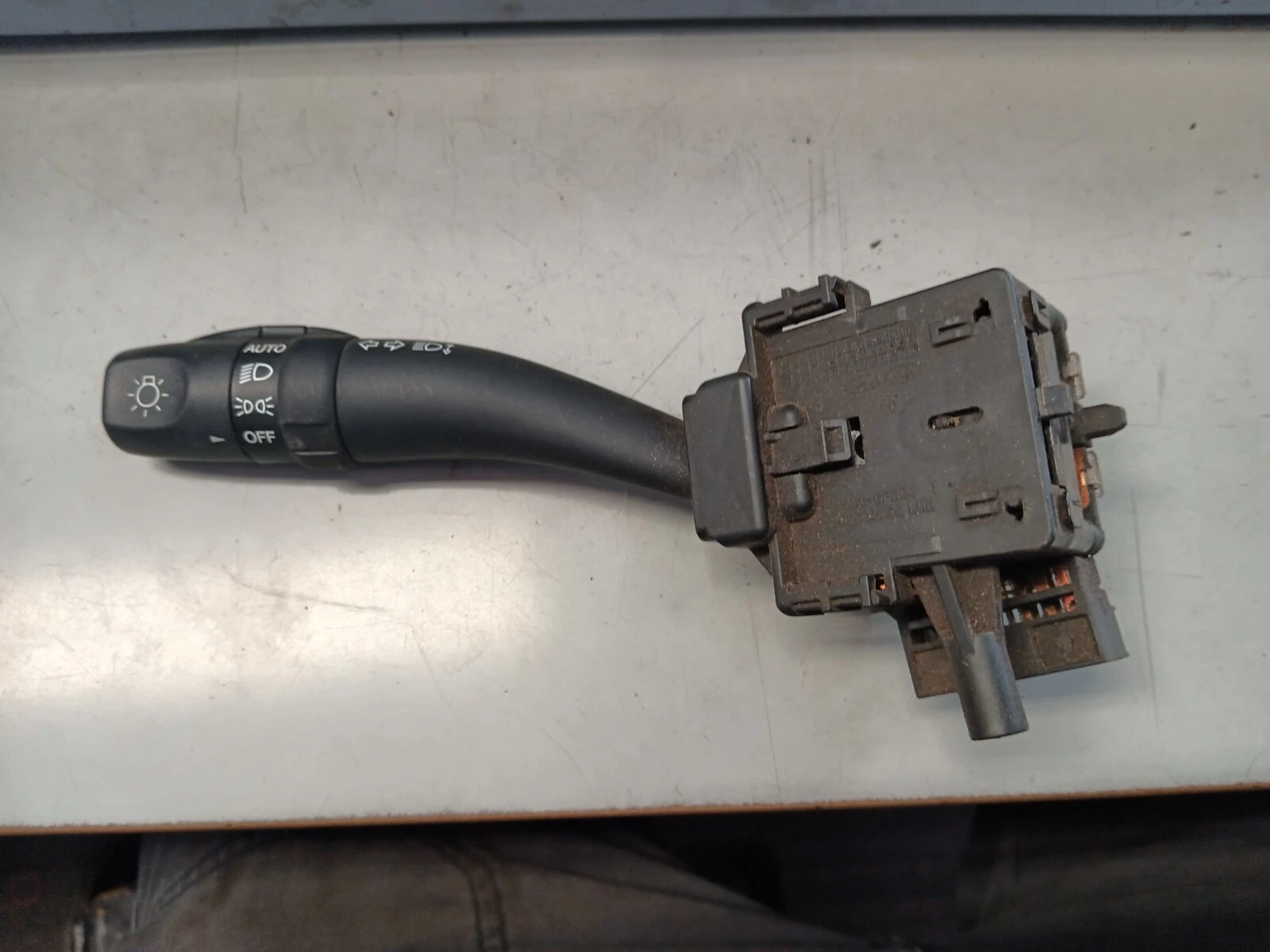 2012 HYUNDAI SANTA FE GLS 2.4L TURNAL SIGNAL SWITCH ORIGINAL